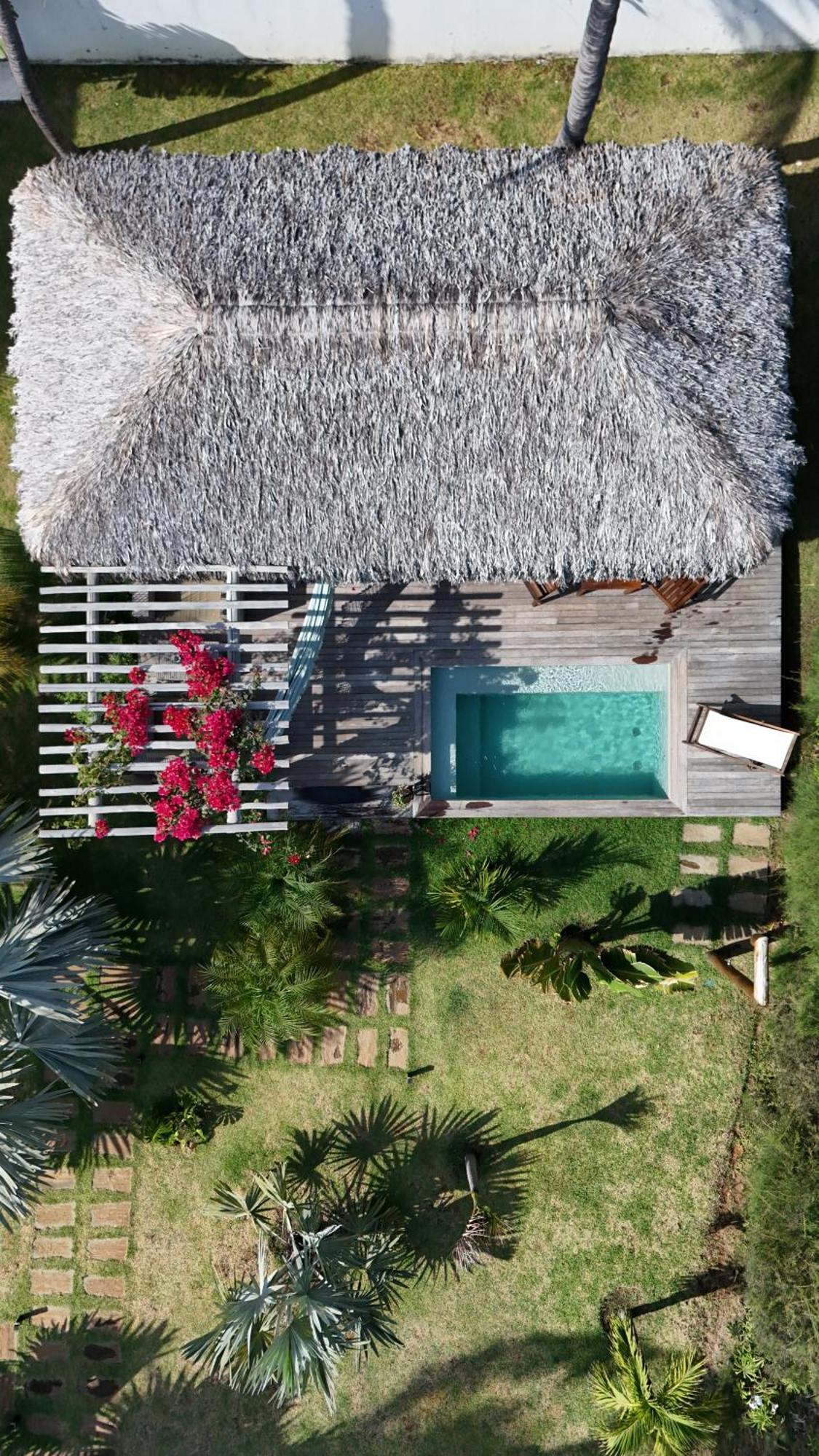 Tiki Pool's Casa de Férias