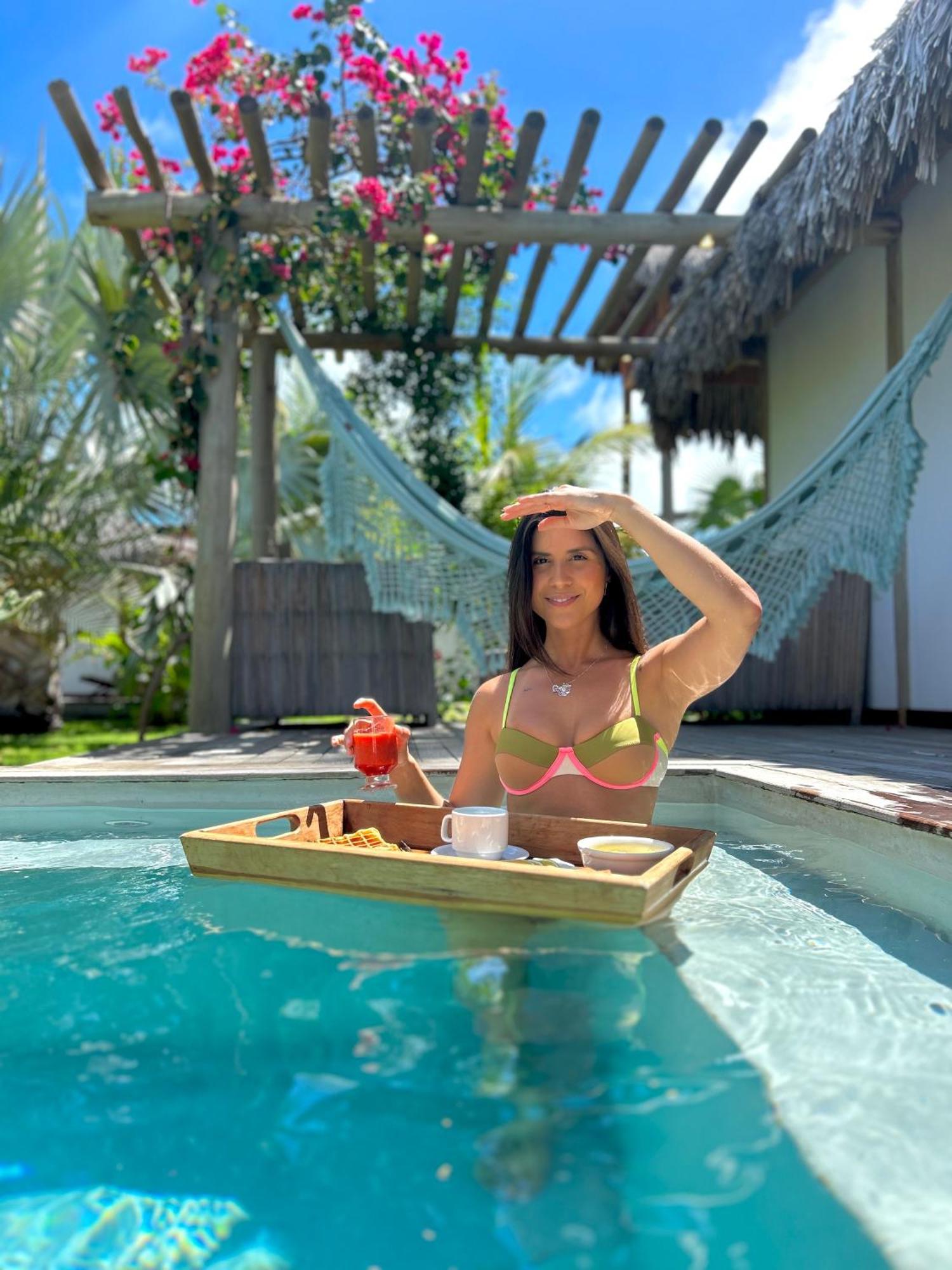 Tiki Pool's Holiday home